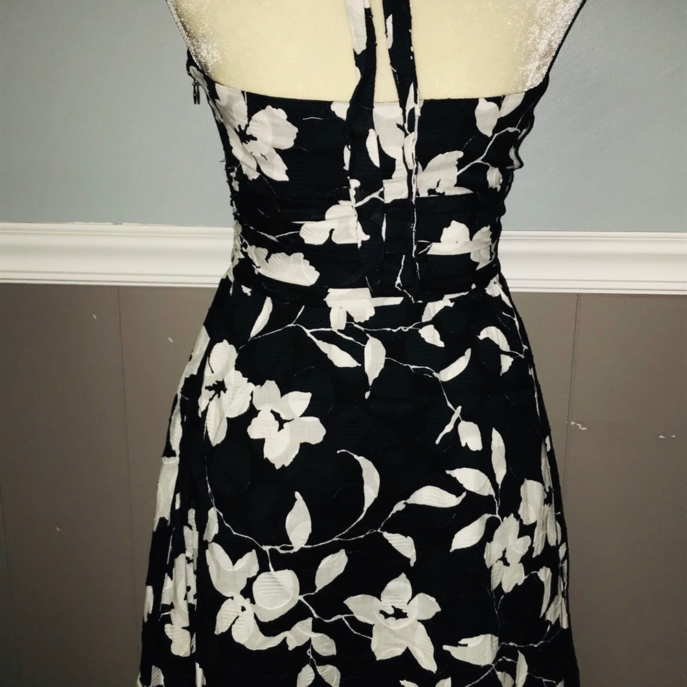 PS...Style Floral Dress - Picture 5 of 8